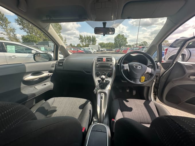 2007 Toyota Auris