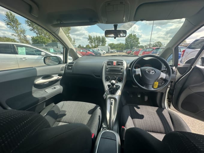 2007 Toyota Auris