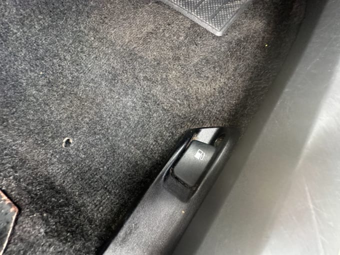 2007 Toyota Auris