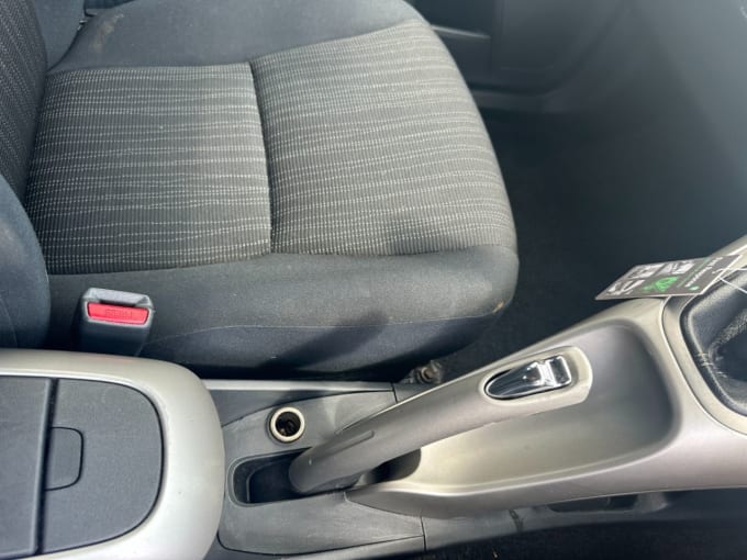 2007 Toyota Auris