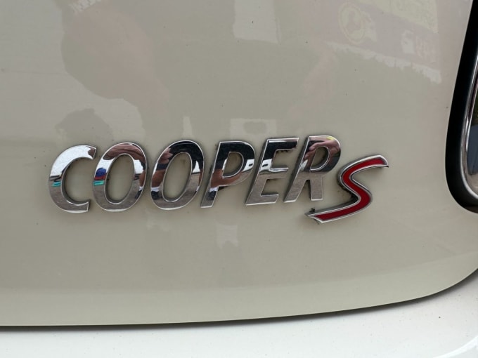 2025 Mini Hatch