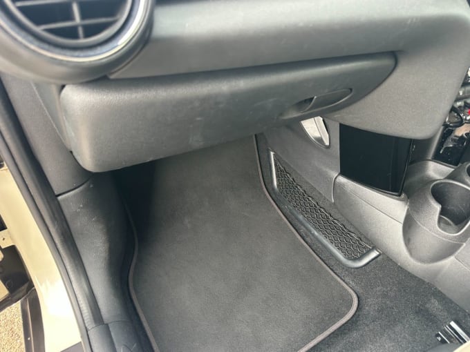 2025 Mini Hatch
