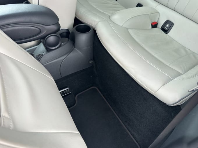 2025 Mini Hatch