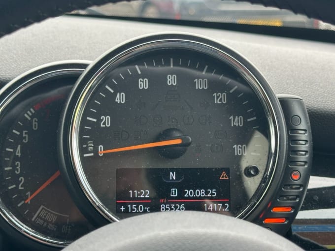 2025 Mini Hatch