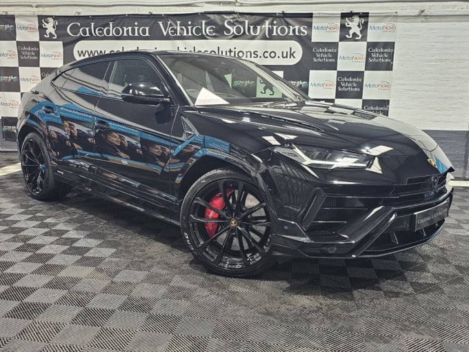 2024 Lamborghini Urus