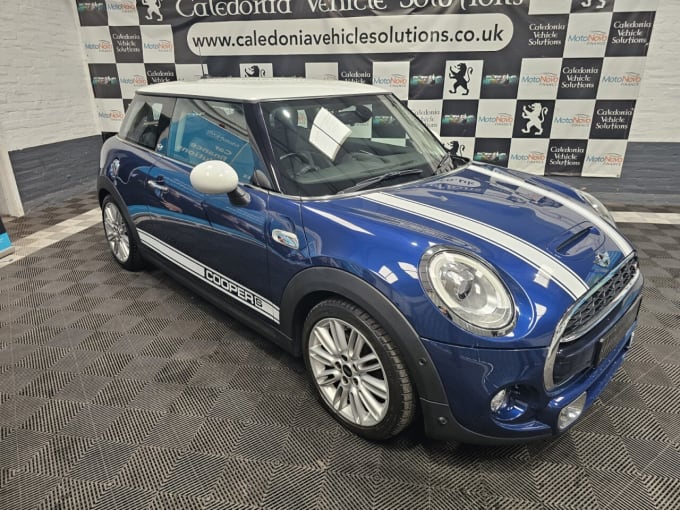 2024 Mini Hatch Cooper