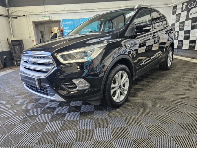 2025 Ford Kuga