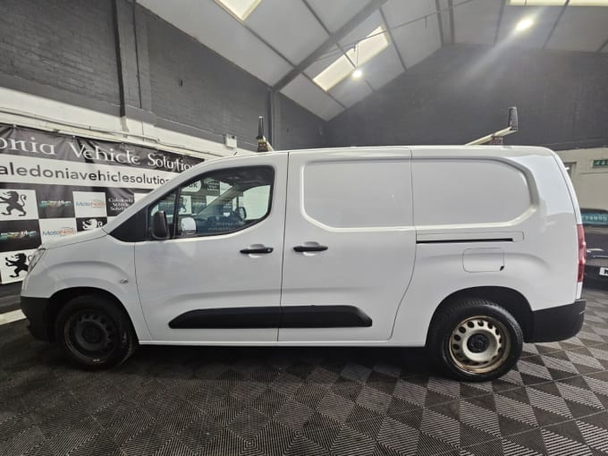 2024 Vauxhall Combo