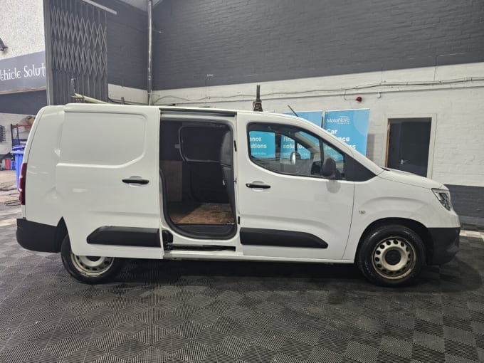 2024 Vauxhall Combo