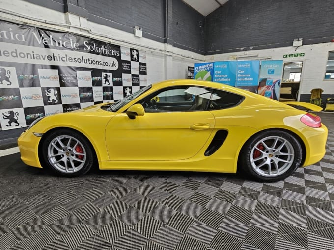 2024 Porsche Cayman