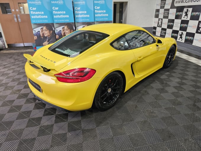 2025 Porsche Cayman