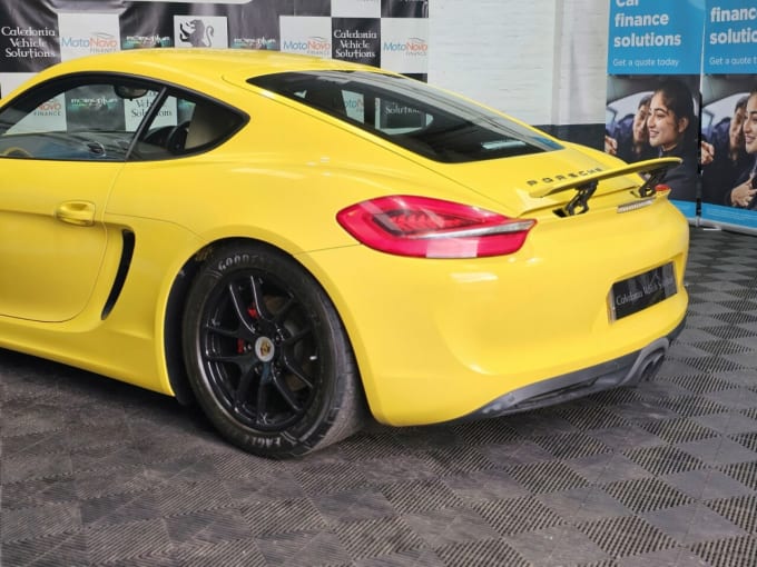 2025 Porsche Cayman