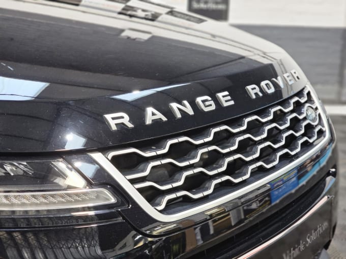 2025 Land Rover Range Rover Evoque