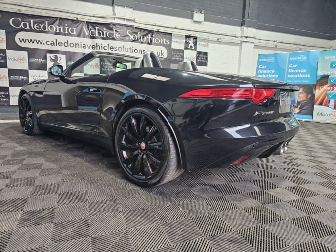 2025 Jaguar F-type