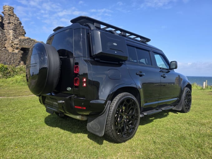 2025 Land Rover Defender