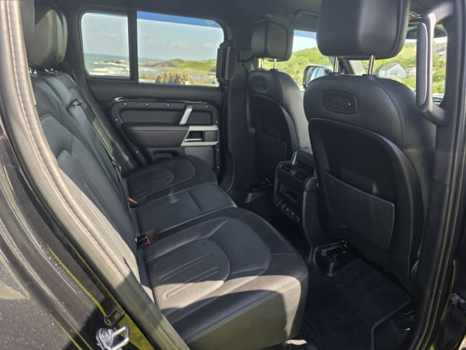 2025 Land Rover Defender
