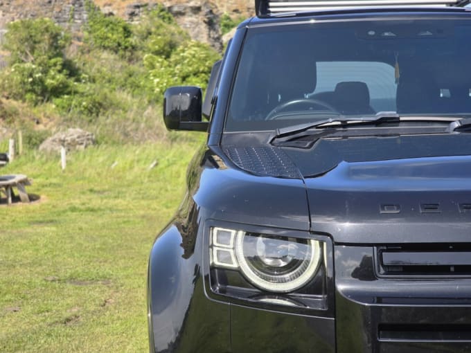 2025 Land Rover Defender