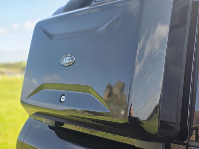 2025 Land Rover Defender