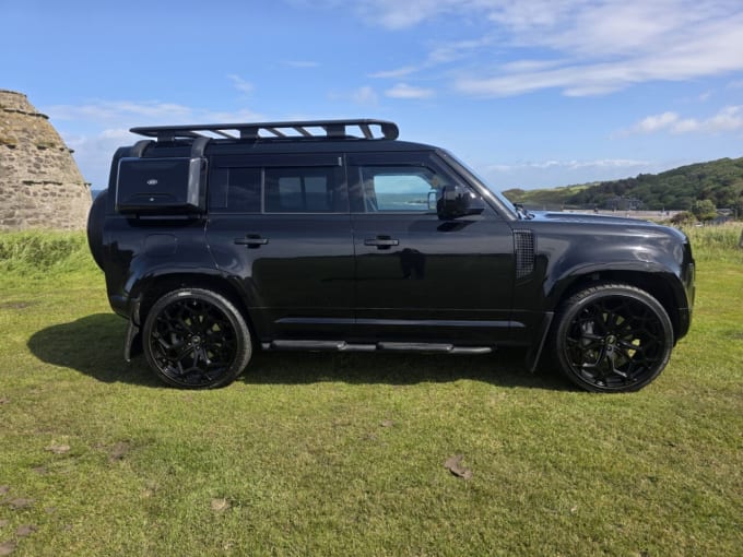 2025 Land Rover Defender