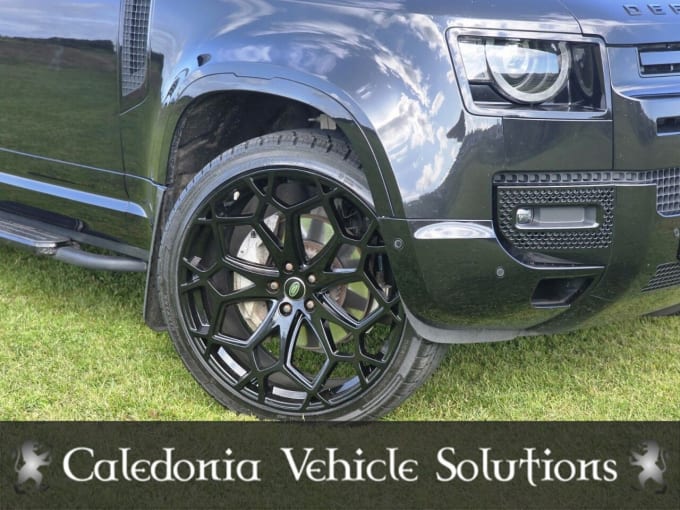 2025 Land Rover Defender