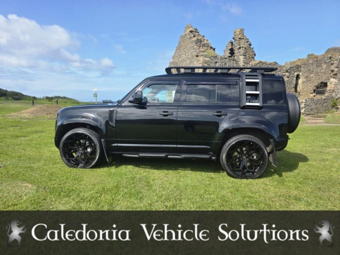 2025 Land Rover Defender