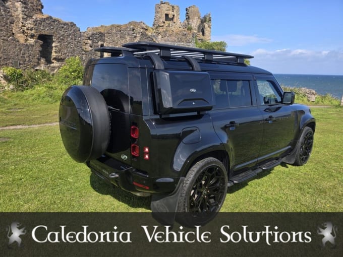 2025 Land Rover Defender