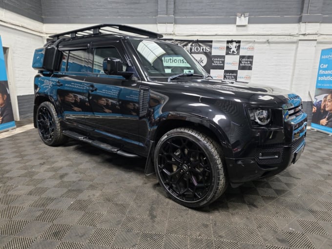 2025 Land Rover Defender