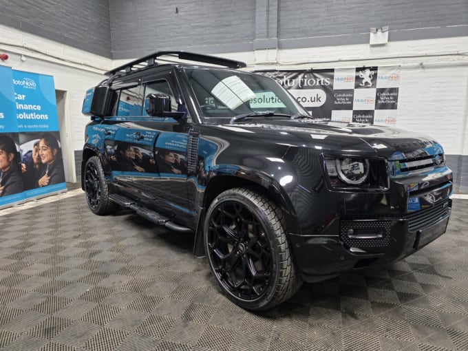 2025 Land Rover Defender
