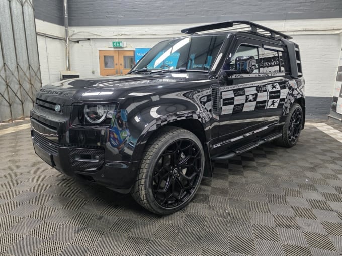 2025 Land Rover Defender