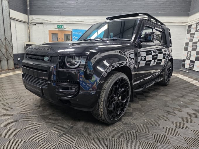 2025 Land Rover Defender