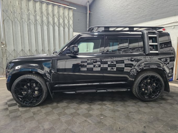 2025 Land Rover Defender
