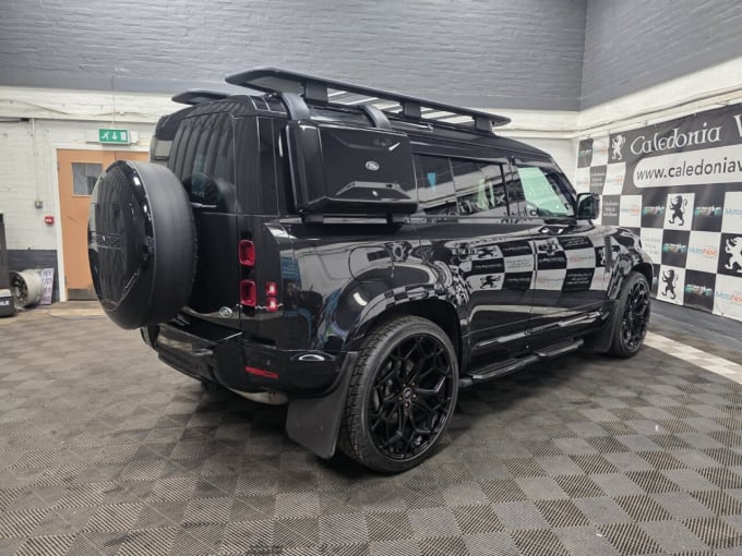 2025 Land Rover Defender