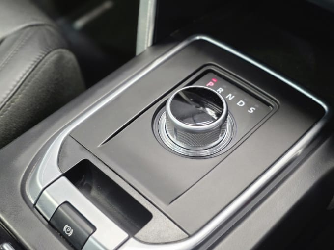 2025 Land Rover Discovery Sport