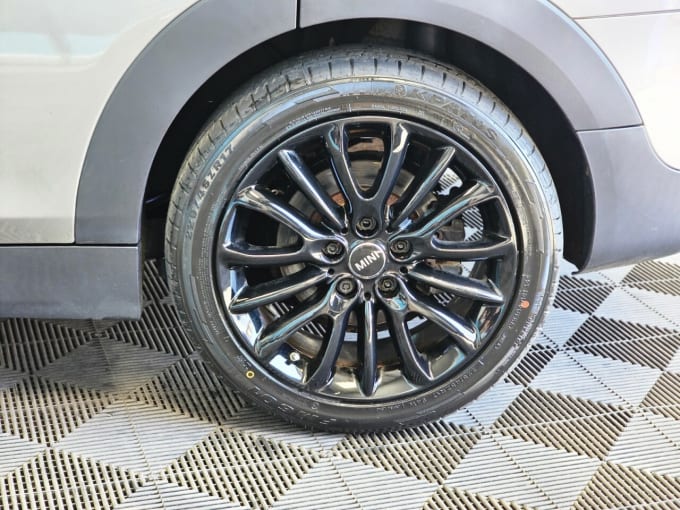 2025 Mini Clubman