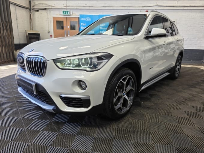 2025 BMW X1