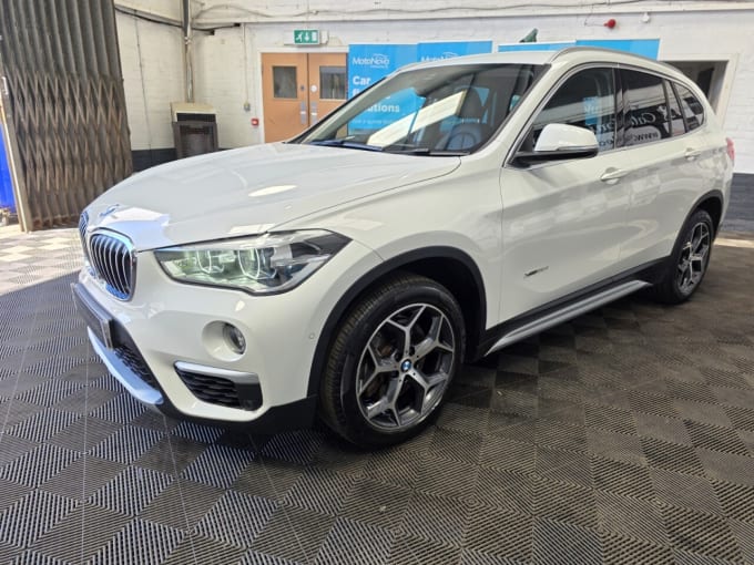 2025 BMW X1