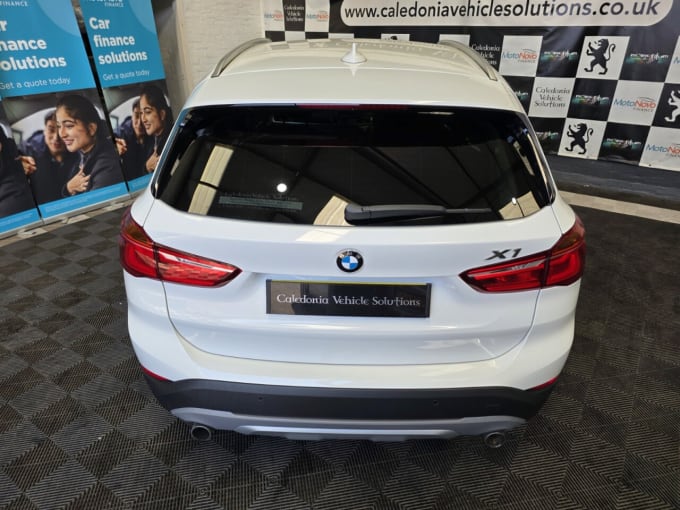 2025 BMW X1