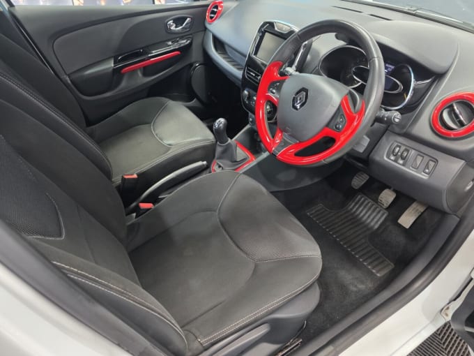 2025 Renault Clio