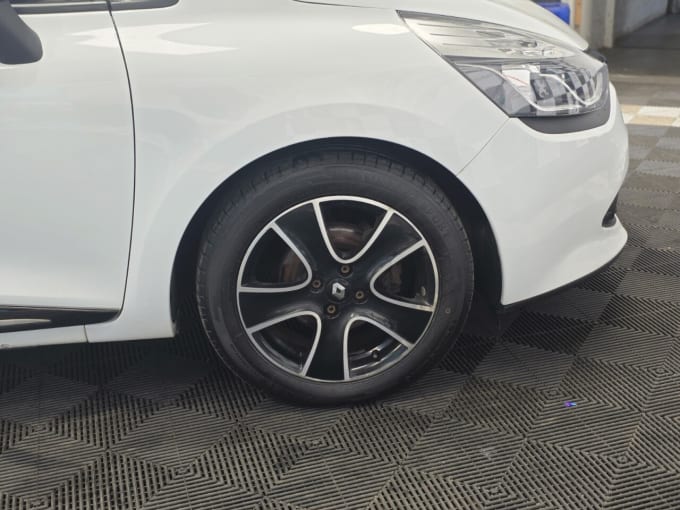 2025 Renault Clio