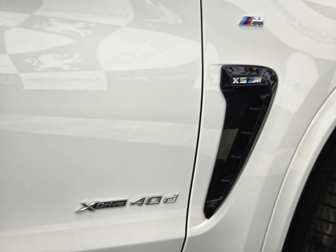 2025 BMW X5