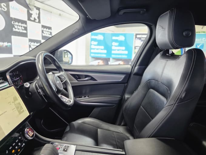 2025 Jaguar F-pace