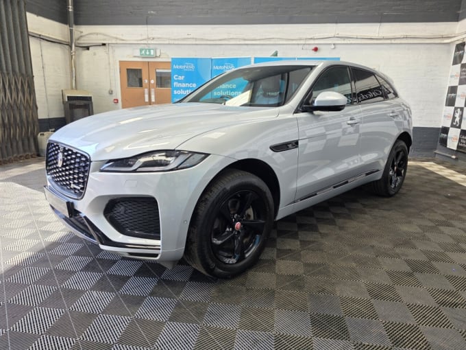 2025 Jaguar F-pace