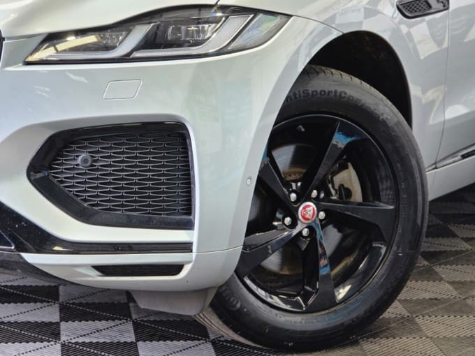 2025 Jaguar F-pace