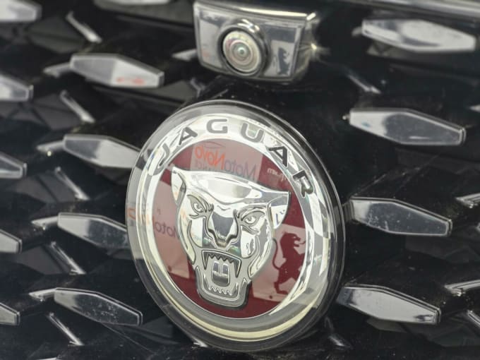 2025 Jaguar F-pace