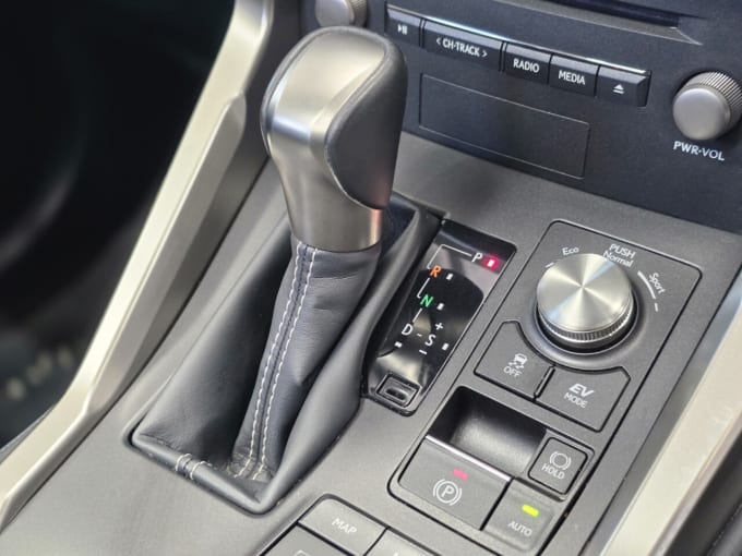 2025 Lexus Nx