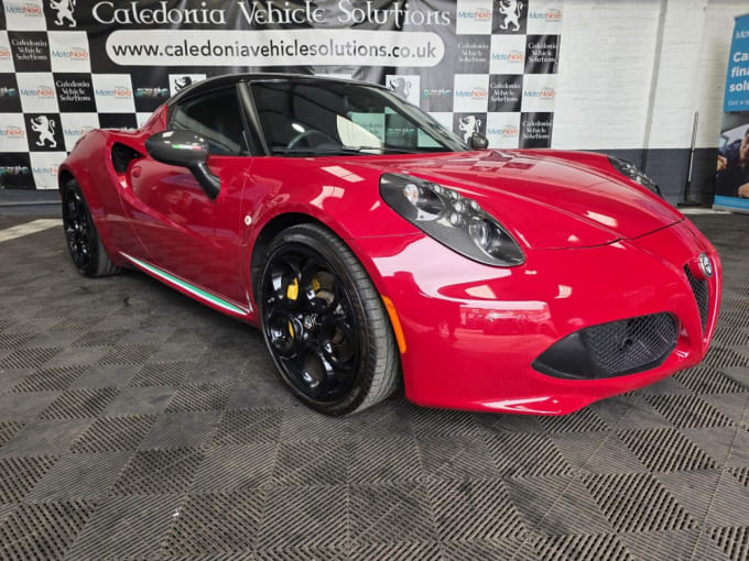 2025 Alfa Romeo 4c