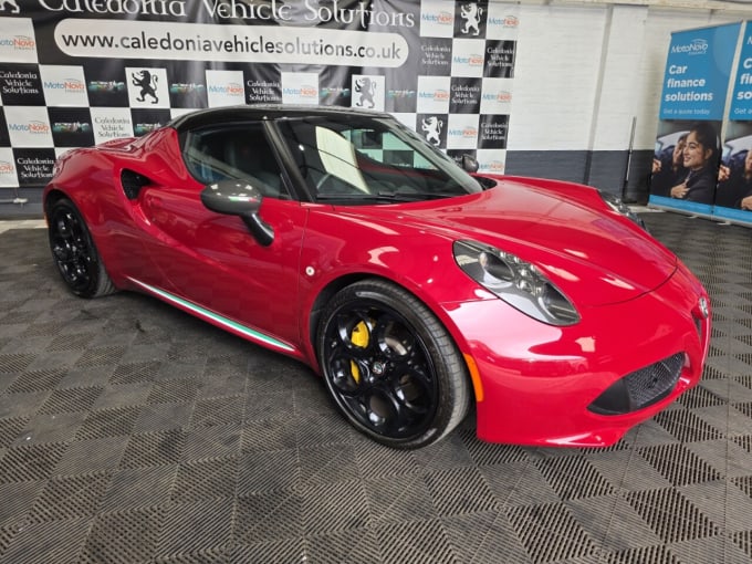2025 Alfa Romeo 4c
