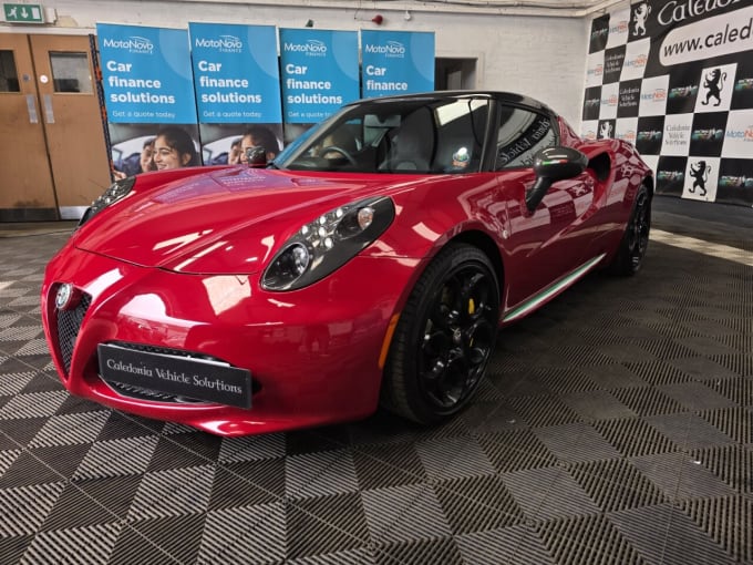 2025 Alfa Romeo 4c