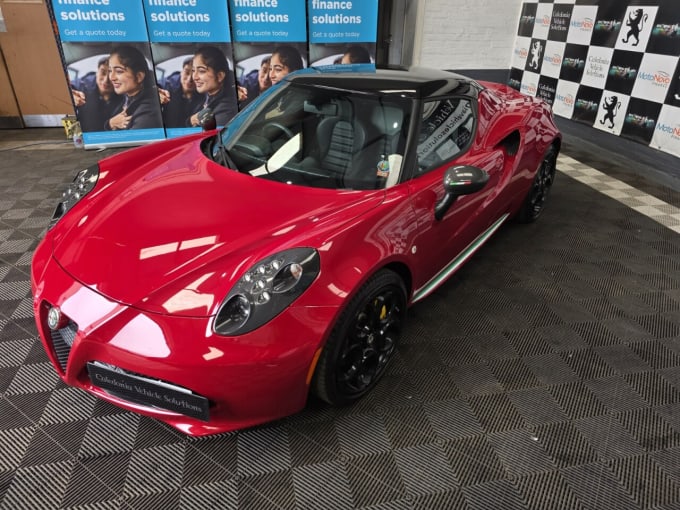 2025 Alfa Romeo 4c