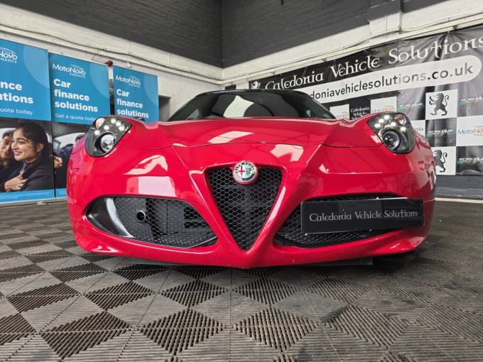 2025 Alfa Romeo 4c